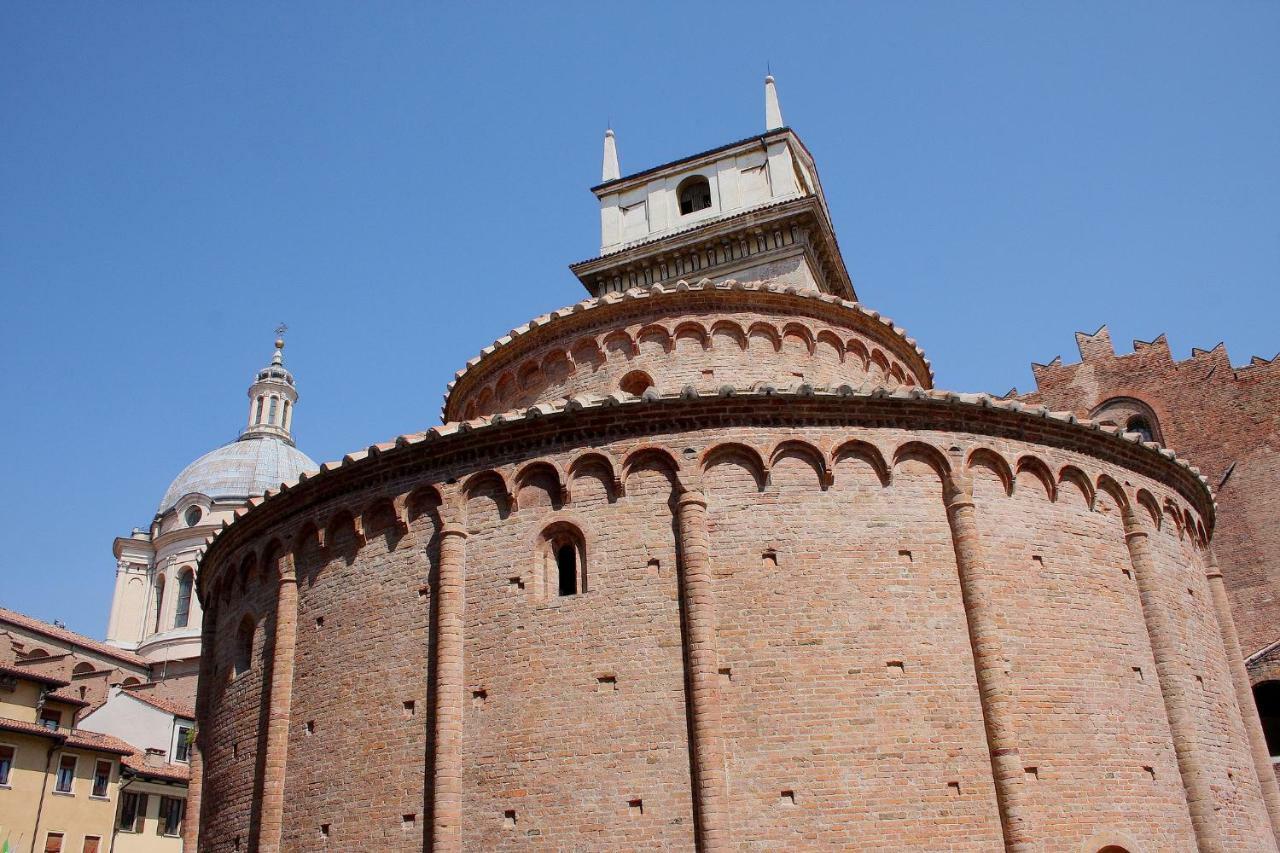 B&B Casa Dei Poeti Mantova Exterior photo