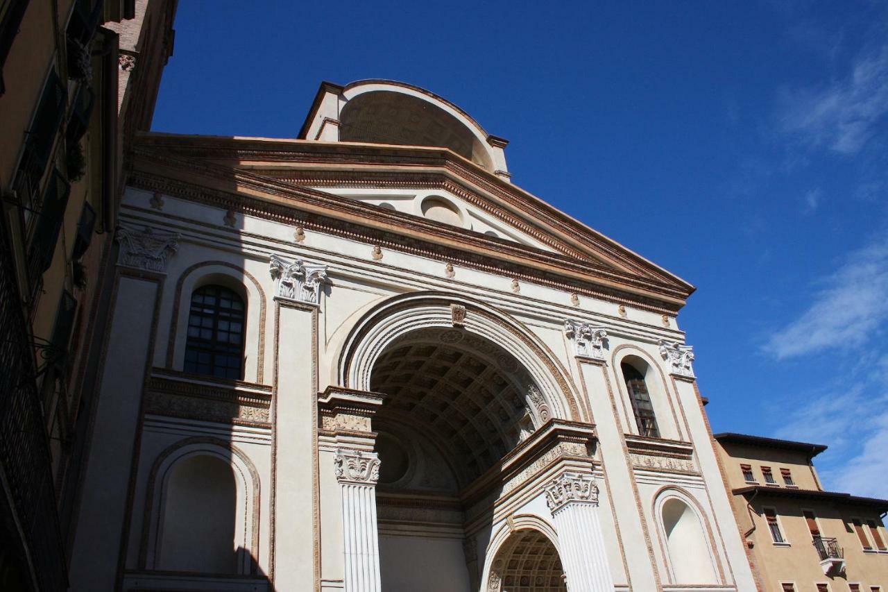 B&B Casa Dei Poeti Mantova Exterior photo